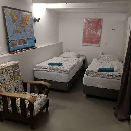 Quiet For 4 At Park In Center * Amsterdam