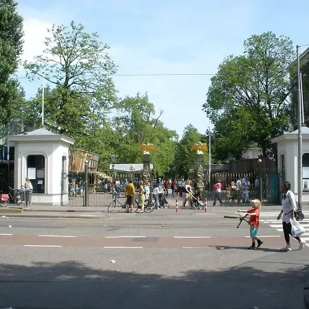 Διαμέρισμα Quiet For 4 At Park In Center