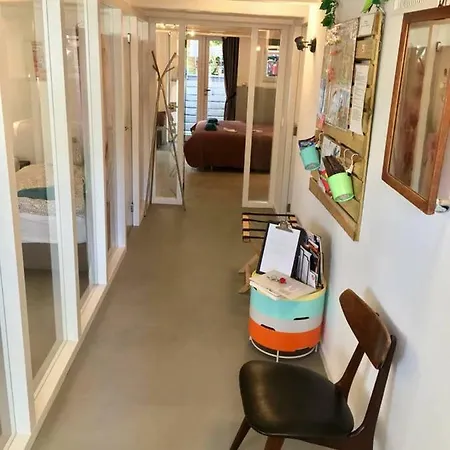 Quiet For 4 At Park In Center Apartment *