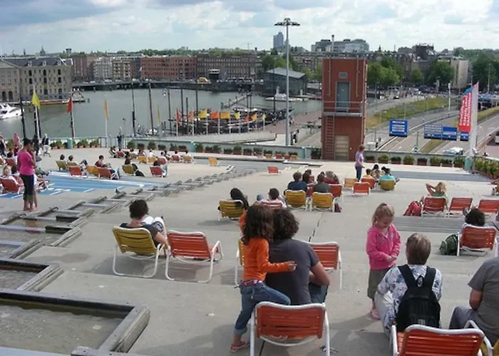 Quiet For 4 At Park In Center Appartement