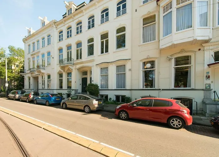 Quiet For 4 At Park In Center Appartement